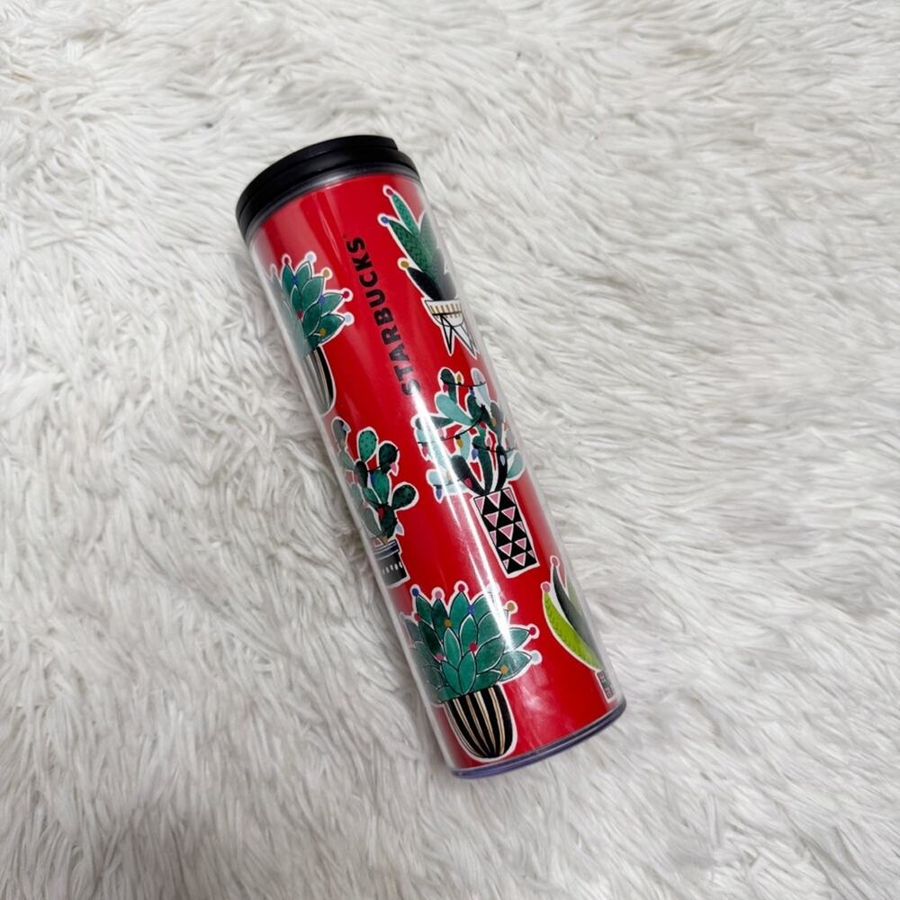 STARBUCKS / 2017 red Christmas cactus 16oz drink tumbler